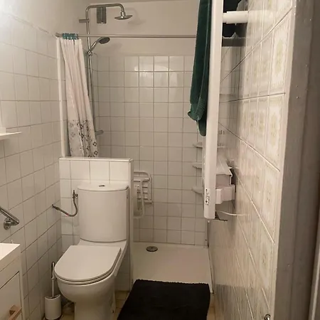 Ubytování v soukromí En Bois Dans Ancienne Batisse *