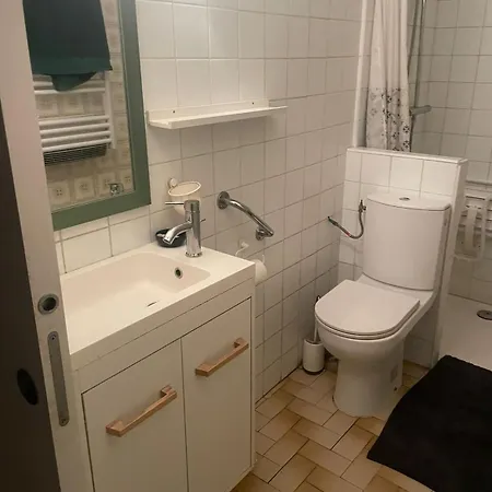 En Bois Dans Ancienne Batisse * 몽펠리에